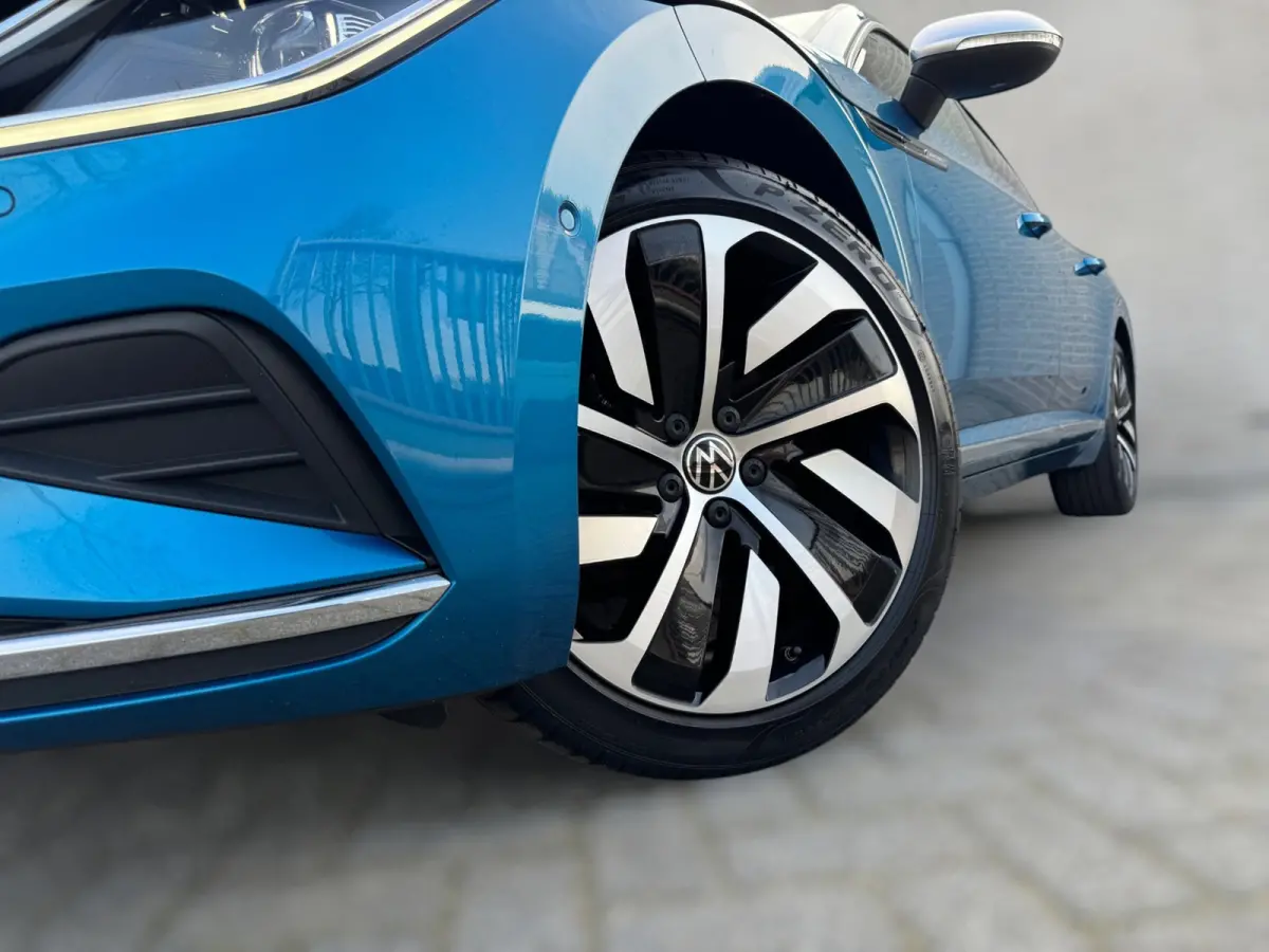 1.4 TSI eHybrid Elegance SOH 92,8 %/ STANDK./ ERGOSTOELEN / CAMERA / TREKHAAK / 19INCH / ACC / STOELVERW. / NAVI
