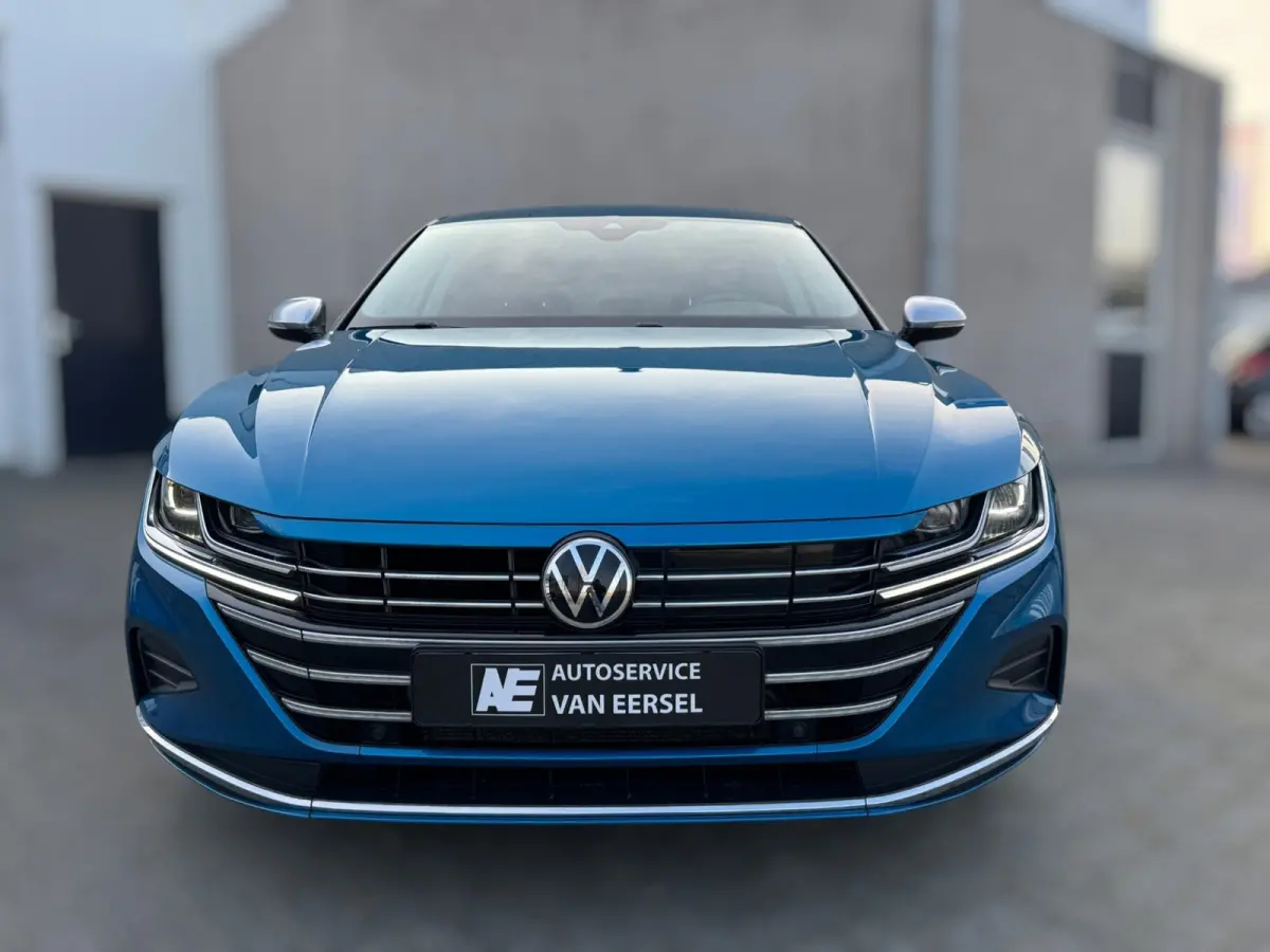 1.4 TSI eHybrid Elegance SOH 92,8 %/ STANDK./ ERGOSTOELEN / CAMERA / TREKHAAK / 19INCH / ACC / STOELVERW. / NAVI