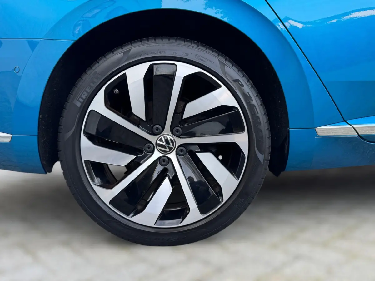 1.4 TSI eHybrid Elegance SOH 92,8 %/ STANDK./ ERGOSTOELEN / CAMERA / TREKHAAK / 19INCH / ACC / STOELVERW. / NAVI