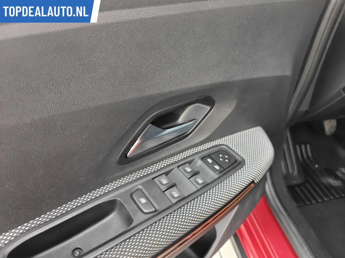 1.0 TCe 100 Carplay/Led/Camera