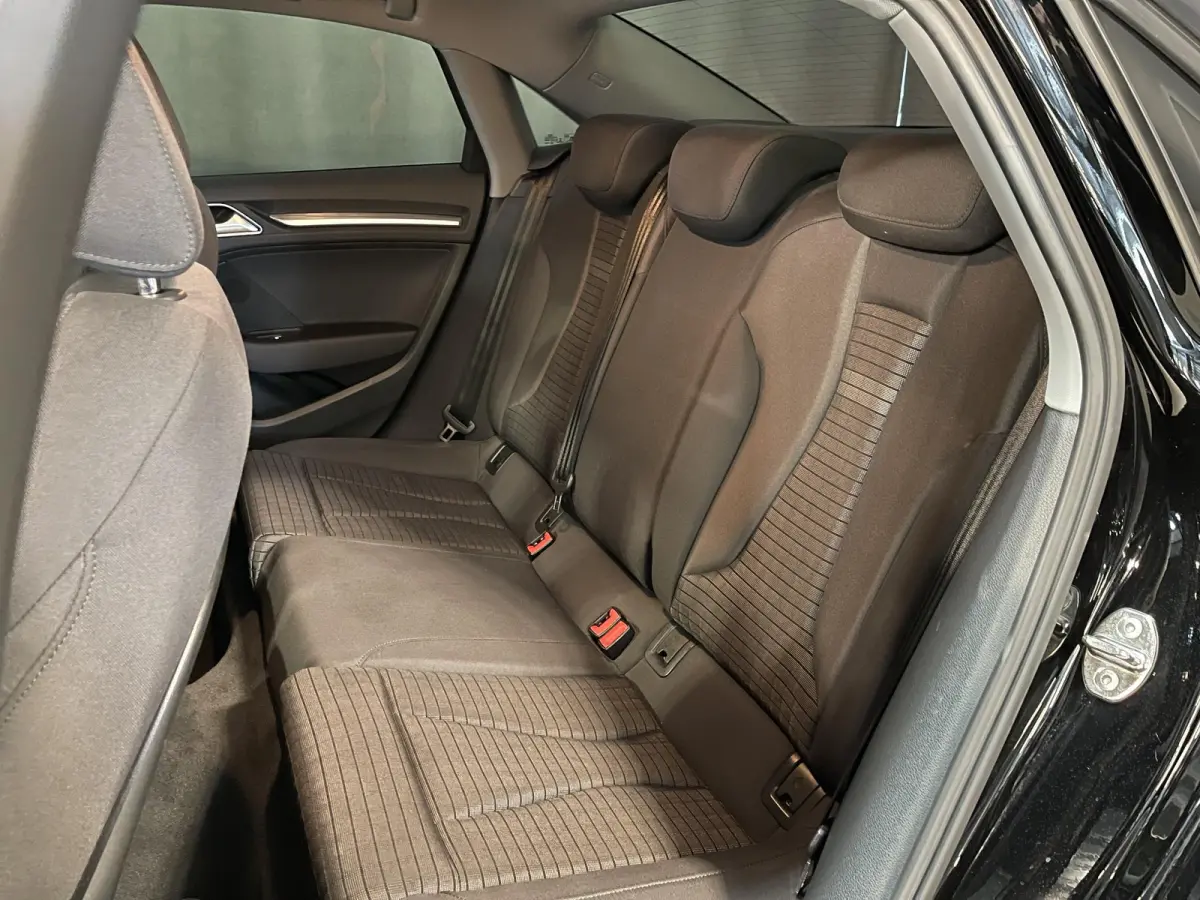 35 TFSI CoD Advance 17"/Virtual Cockpit/Climate/PDC v+a/LED/Navigatie