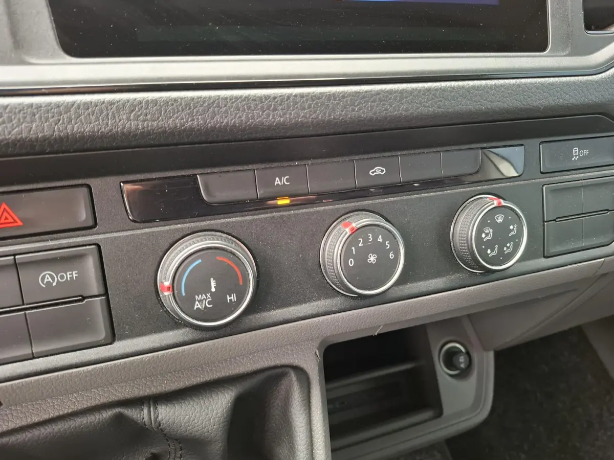 35 2.0 TDI L3H3 Comfortline AIRCO / CRUISE CONTROLE / TREKHAAK / 3 ZITS / NAVI / CARPLAY