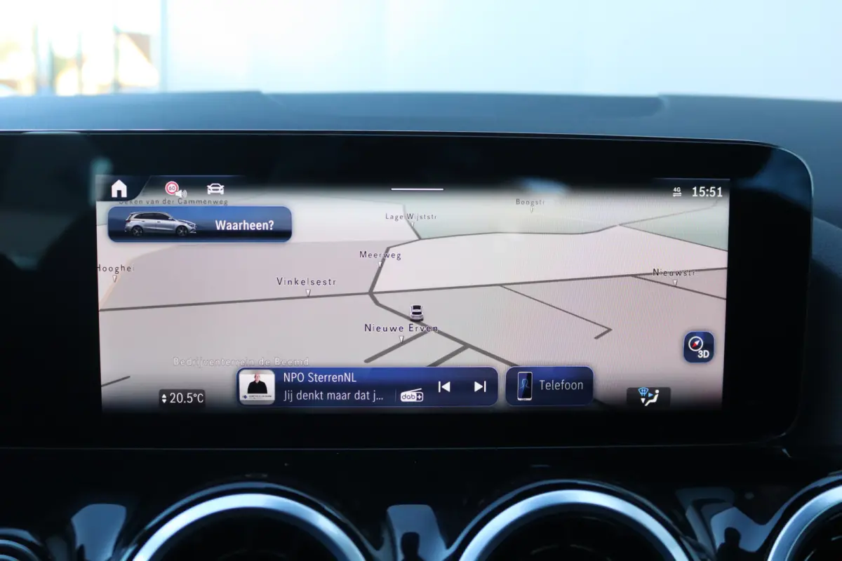 B200 177PK Automaat Mild-Hybrid Luxury Camera/Cruise-control/Elektr.-achterklep/Stoel-stuurverwarming