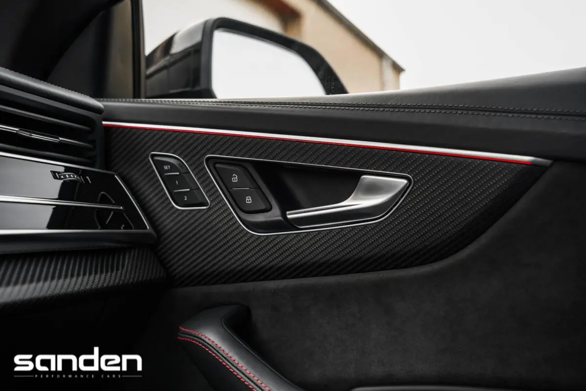 RS 4.0 TFSI RS Q8 quattro |ABT|Keramisch|Pano|B&O|Carbon|HUD|4WS