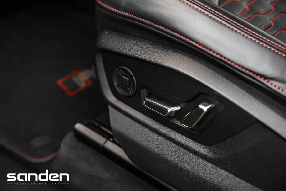 RS 4.0 TFSI RS Q8 quattro |ABT|Keramisch|Pano|B&O|Carbon|HUD|4WS