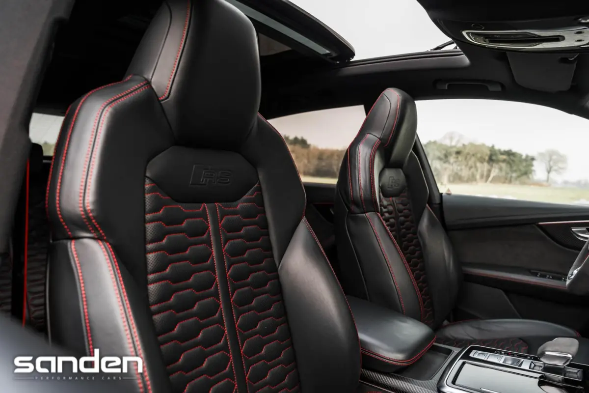 RS 4.0 TFSI RS Q8 quattro |ABT|Keramisch|Pano|B&O|Carbon|HUD|4WS