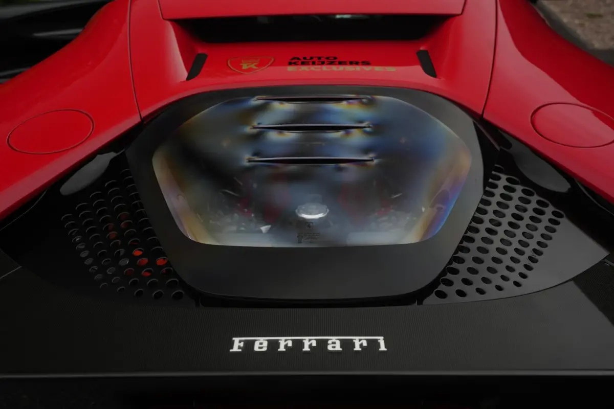 4.0 V8 Assetto Fiorano Fiorano Pack Carbon Fibre Daytona Racing Seats