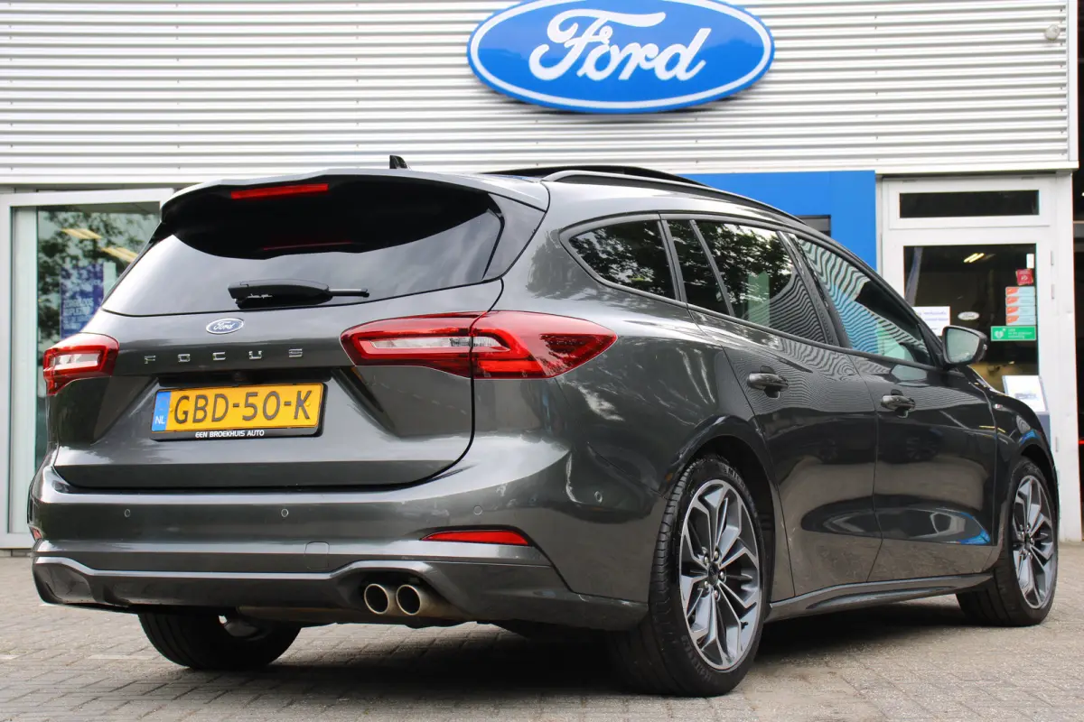 1.0 EcoBoost Hybrid ST Line X | VOL! | PANO DAK | AGR ZETEL | B&O AUDIO | ADAPTIVE CRUISE | CAMERA | STOEL + STUURVERWARMING