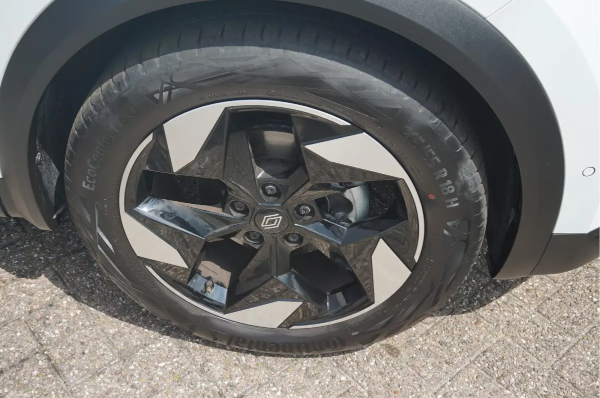 1.3 mild Hybrid 160 Techno