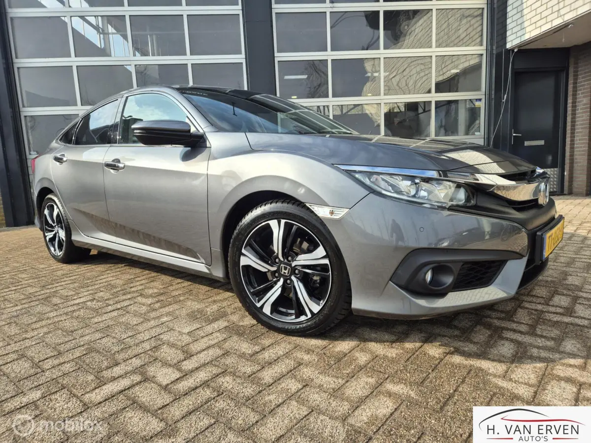 1.5 i-VTEC Elegance 69000KM NAP!