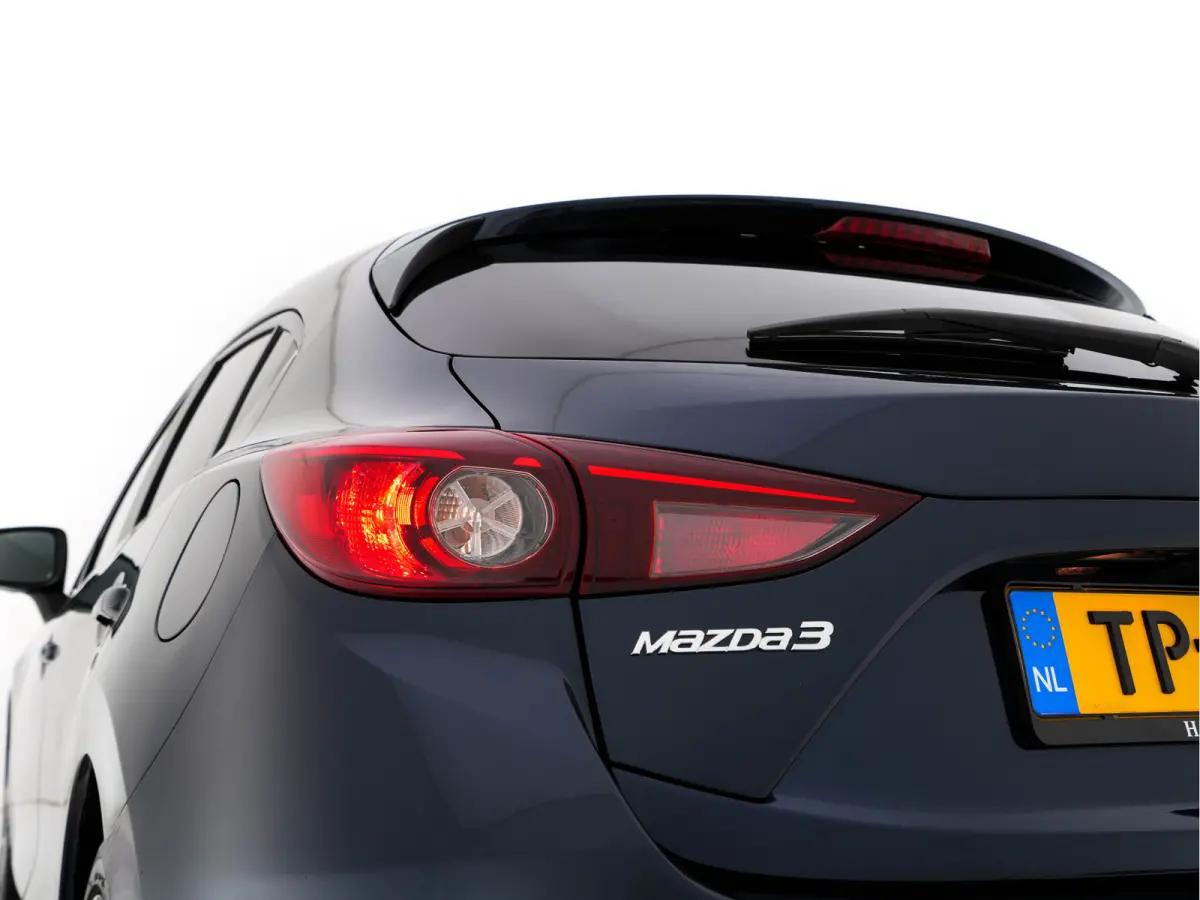 2.2 SkyActiv-D 150 SkyLease *HEATED-COMFORTSEATS | NAVI-FULLMAP | DAB+ | PRIVACYGLASS | ECC | PDC | CRUISE | 18''ALU*
