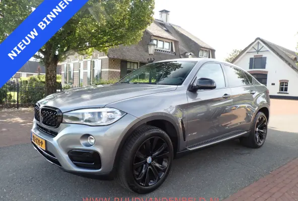 xDrive35i / 360* CAMERA / SCHUIFDAK / CAMERA / CRUISE / BLUETOOTH