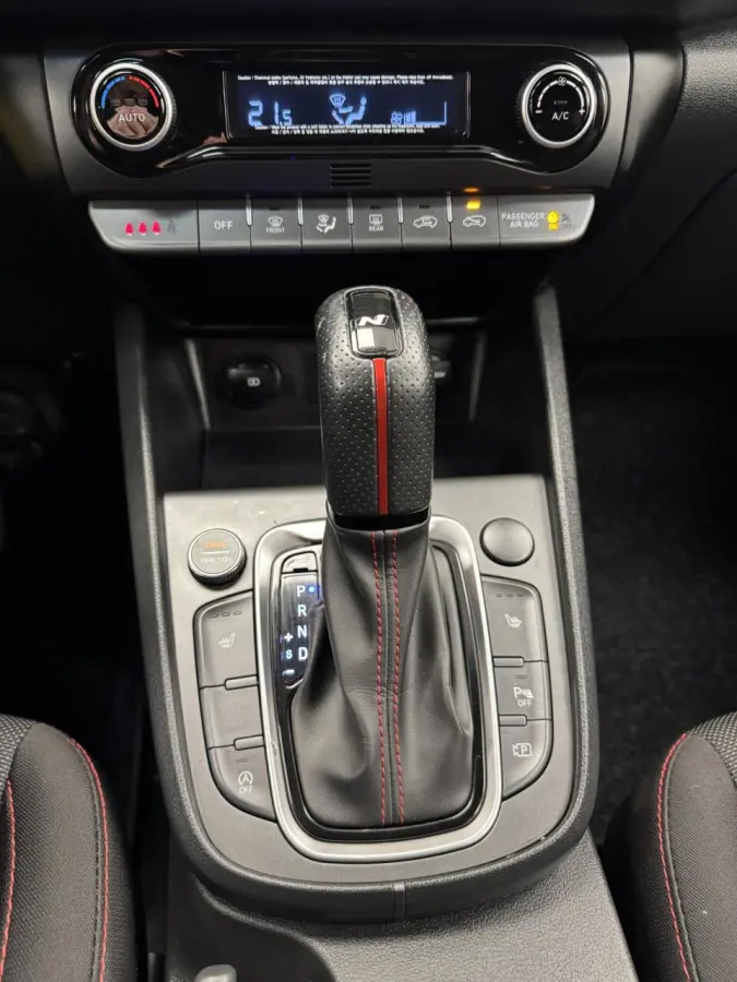 1.6 T-GDi N-Line 199PK Automaat-Trekhaak-Navigatie-Cr.contr-Clima-Camera-LED-Parkeersensoren-Stoelverwarming-Lm18''velgen
