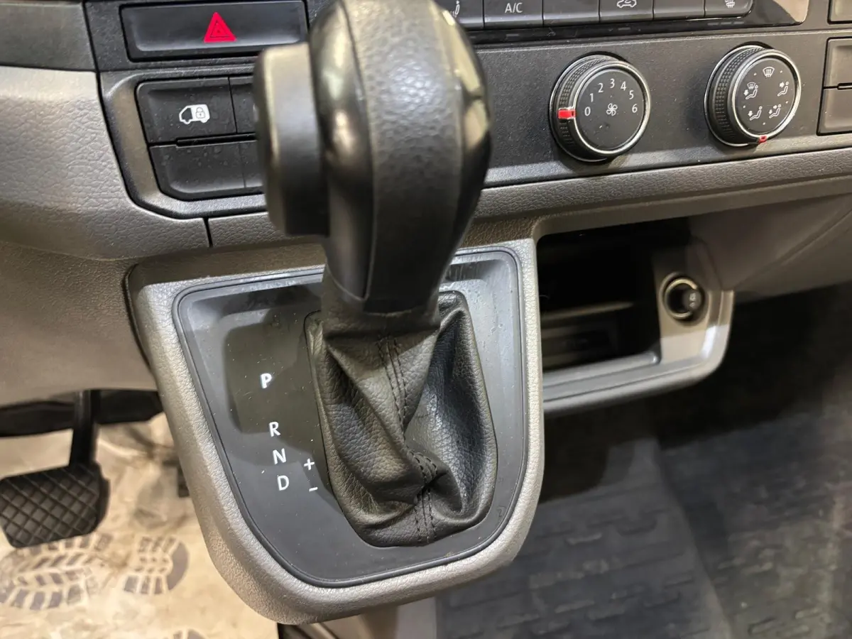 35 2.0 TDI L4H3 Comfortline Automaat Carplay Cruise Control Stoelverwarming Standkachel 270 Graden Deuren Parkeersensoren
