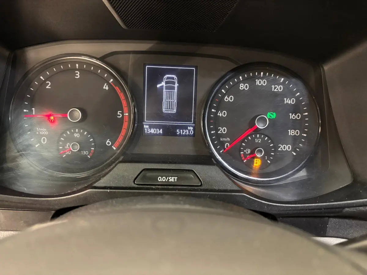 35 2.0 TDI L4H3 Comfortline Automaat Carplay Cruise Control Stoelverwarming Standkachel 270 Graden Deuren Parkeersensoren