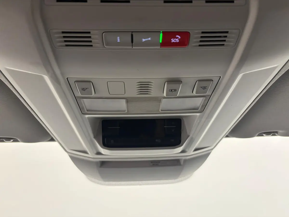 35 2.0 TDI L4H3 Comfortline Automaat Carplay Cruise Control Stoelverwarming Standkachel 270 Graden Deuren Parkeersensoren