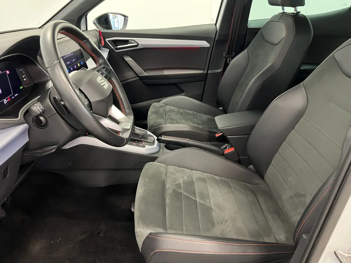 1.5 TSI 150PK / DSG AUTOMAAT/ FR / WIT met zwart dak.