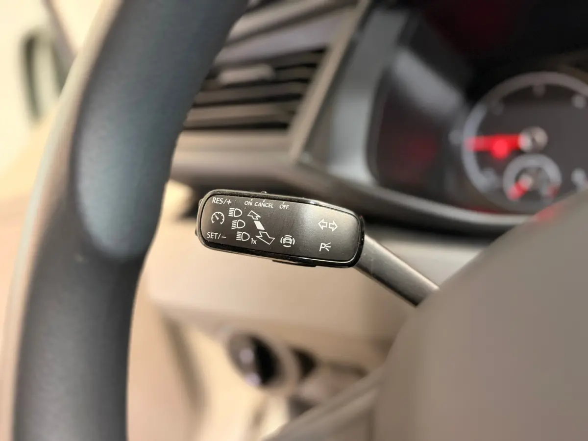 2.0 TDI L1H1 26 | CAR PLAY | AIRCO | CRUISE | PARKPILOT |