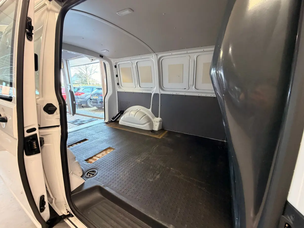 2.0 TDI L1H1 26 | CAR PLAY | AIRCO | CRUISE | PARKPILOT |