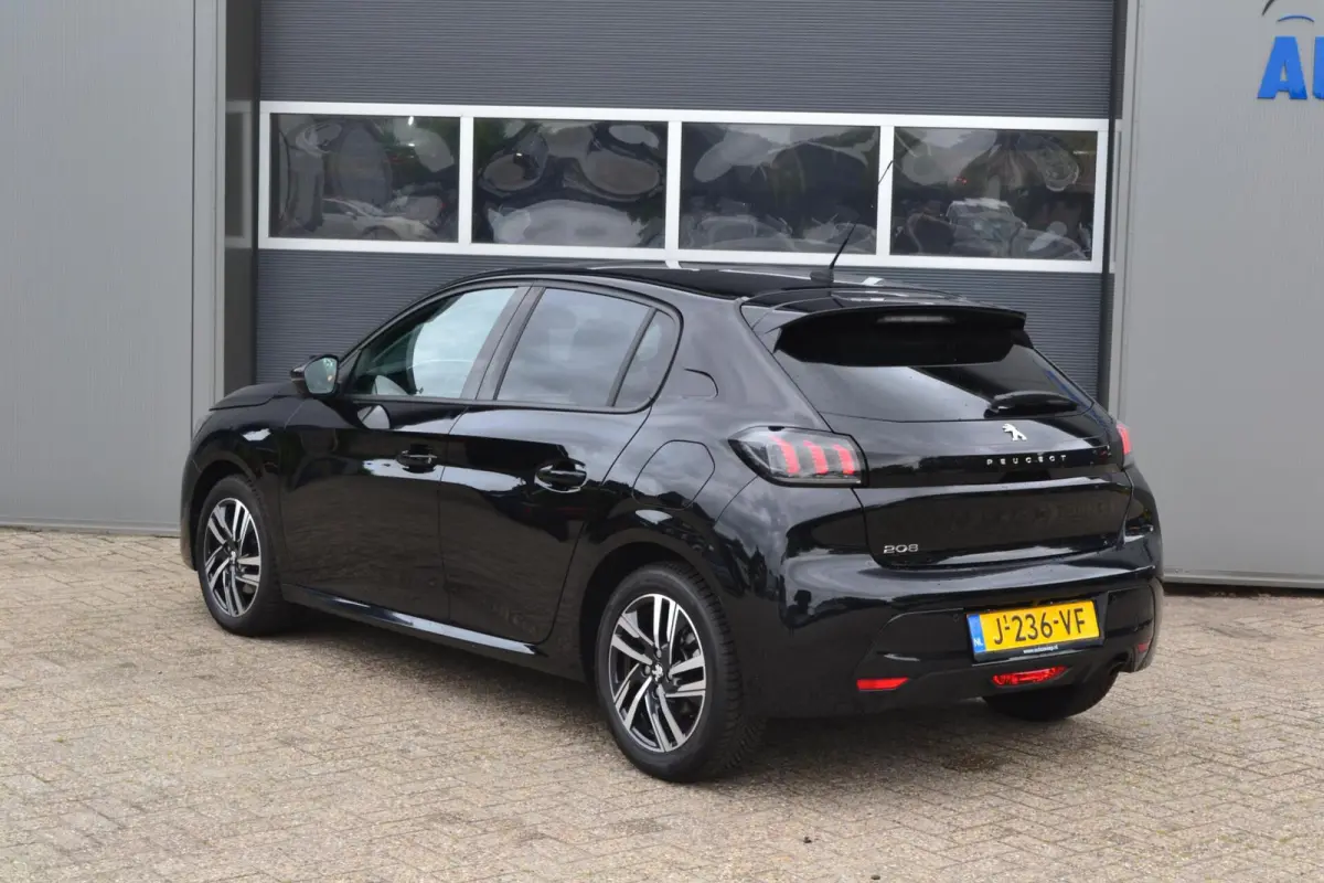 1.2 PureTech Blue Lease Active navi/camera/vol