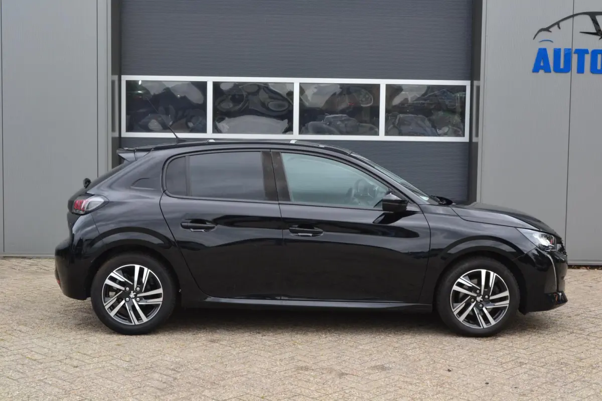 1.2 PureTech Blue Lease Active navi/camera/vol