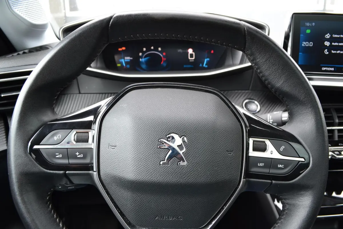 1.2 PureTech Blue Lease Active navi/camera/vol