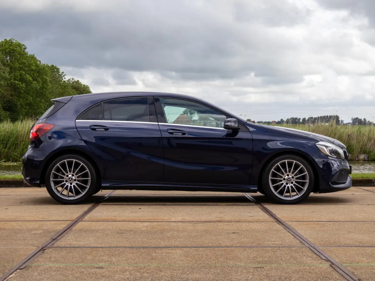 180 Sport Edition AMG 18" LED