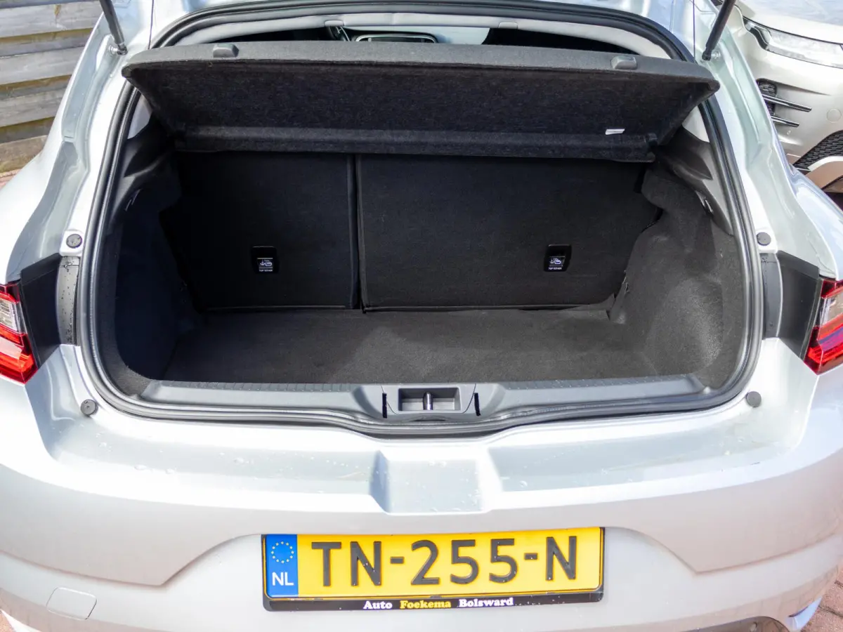 1.6 TCe GT HUD Schaalstoelen 4 CONTROL