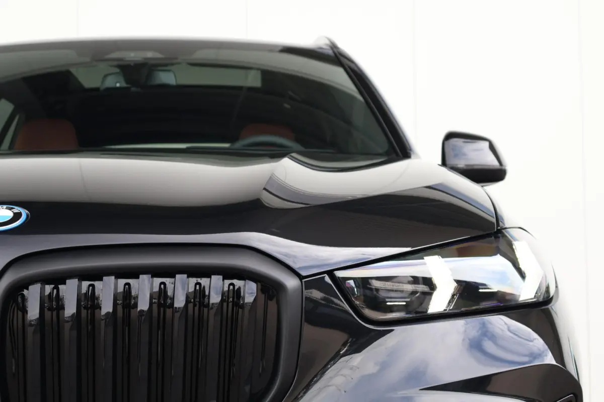 xDrive50e | SoH 100% | M-Sportpakket | Sportpakket Pro | Soft-Close | Pano Dak | Harman Kardon | Individual Uitgebreid Leder | Trekhaak