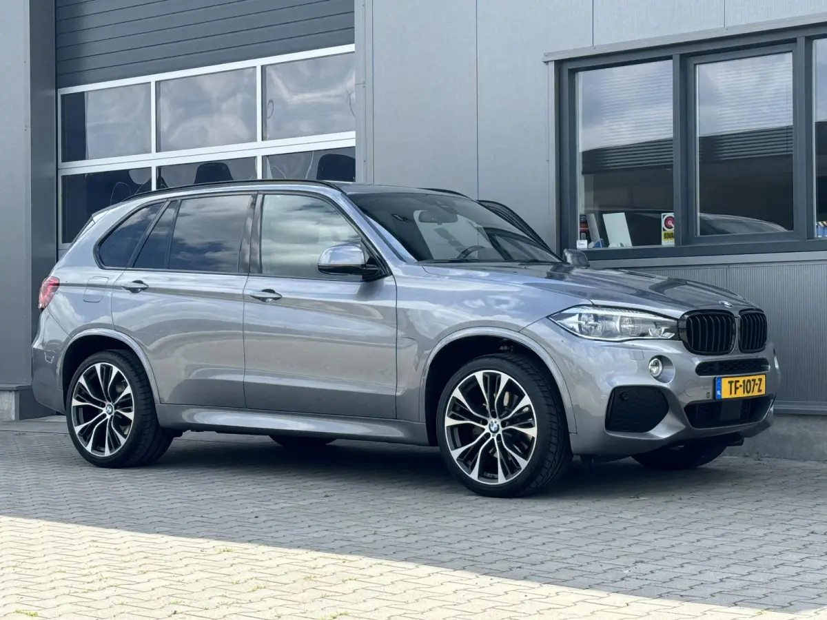 xDrive35i High Executive 306 PK | Individual | M sport | Bang & Olufsen