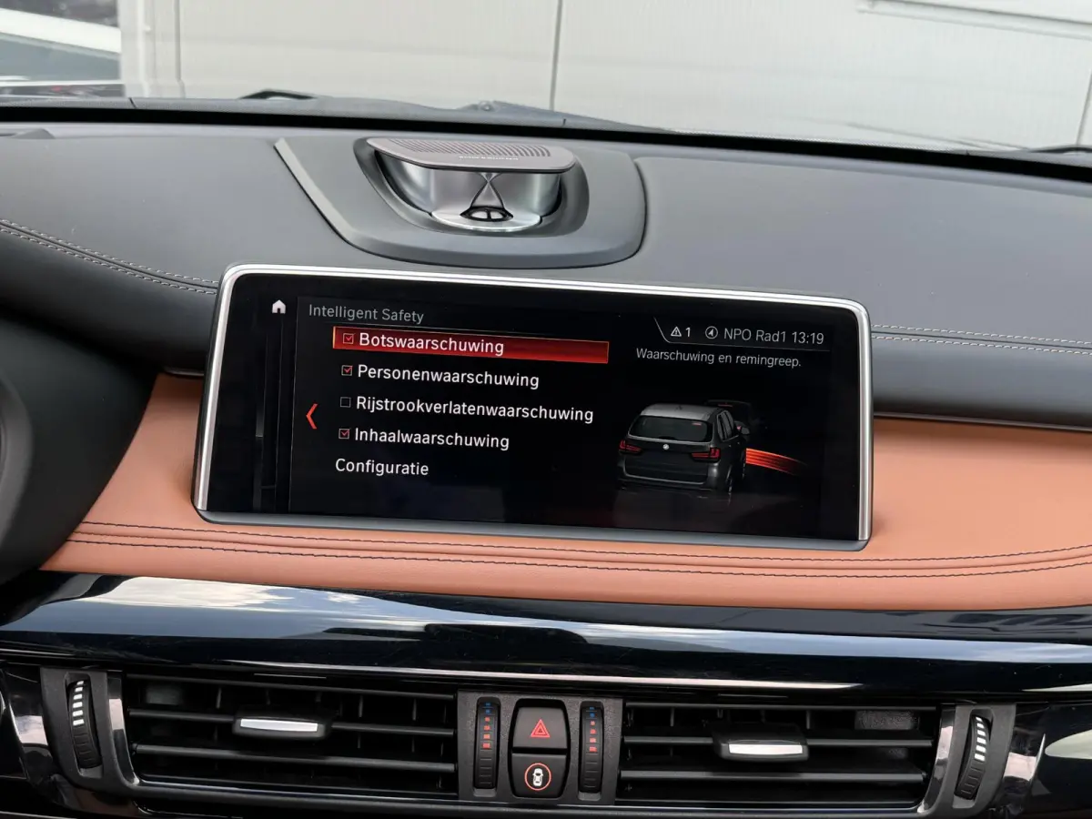 xDrive35i High Executive 306 PK | Individual | M sport | Bang & Olufsen