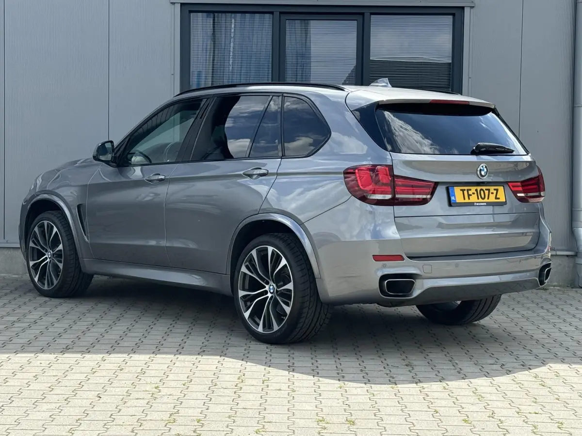 xDrive35i High Executive 306 PK | Individual | M sport | Bang & Olufsen