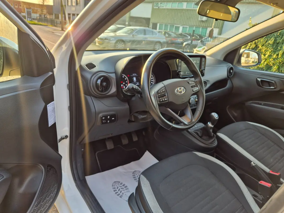 Android Apple CarPlay 100% Dealer onderhouden Fabrieksgarantie 1.0 Comfort