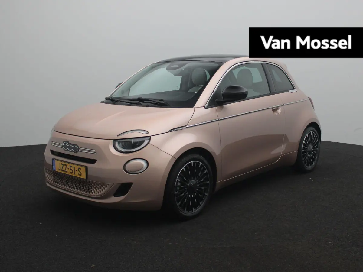 1.0 Hybrid La Prima | 17"Lichtmetalen Velgen | Navigatie | Camera | Lederen Stoelbekleding | Tot 8 jaar Speciale Garantie!