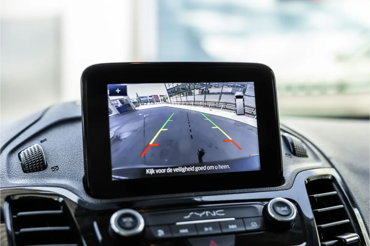 1.5 EcoBlue L2 120 PK Limited AUT | Bi-Xenon | Camera | CarPlay | Navigatie | Climatronic | Inklapbare spiegels | Trekhaak | DAB | NL Auto | NAP Logisch | Nieuwe APK | Euro 6