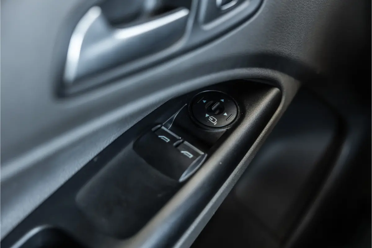 1.5 EcoBlue L2 120 PK Limited AUT | Bi-Xenon | Camera | CarPlay | Navigatie | Climatronic | Inklapbare spiegels | Trekhaak | DAB | NL Auto | NAP Logisch | Nieuwe APK | Euro 6