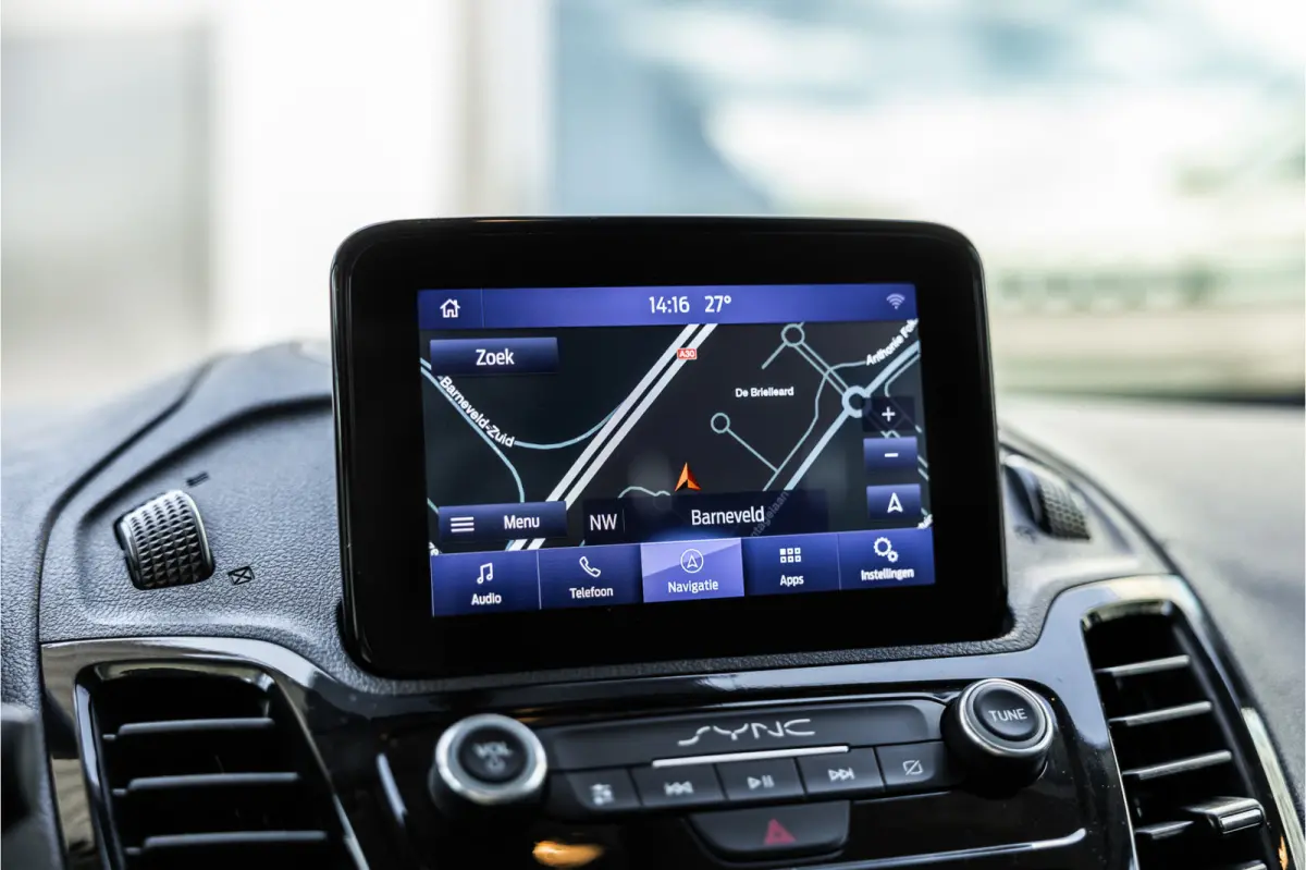 1.5 EcoBlue L2 120 PK Limited AUT | Bi-Xenon | Camera | CarPlay | Navigatie | Climatronic | Inklapbare spiegels | Trekhaak | DAB | NL Auto | NAP Logisch | Nieuwe APK | Euro 6
