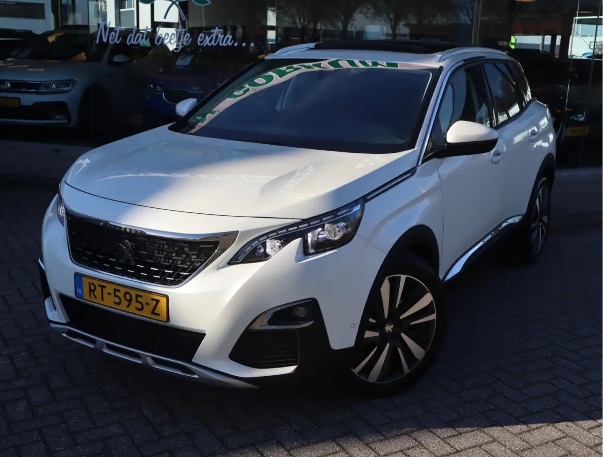 Allure Navi / Pano / Climate / Pdc Nieuwe D-riem/ All-season banden/ Keurige auto