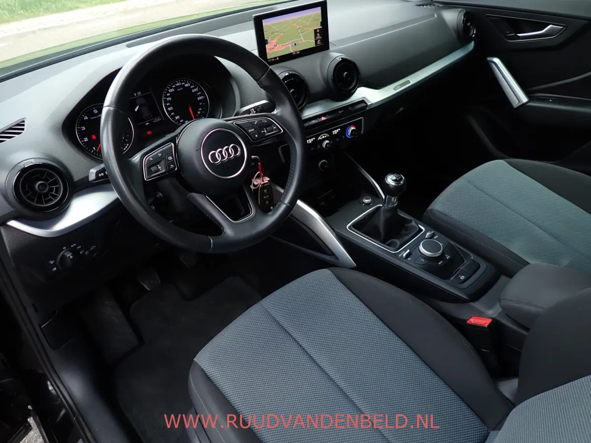 1.4 TFSI CoD Design Pro Line Plus 18" INCH / AIRCO / NAVI / BLUETOOTH