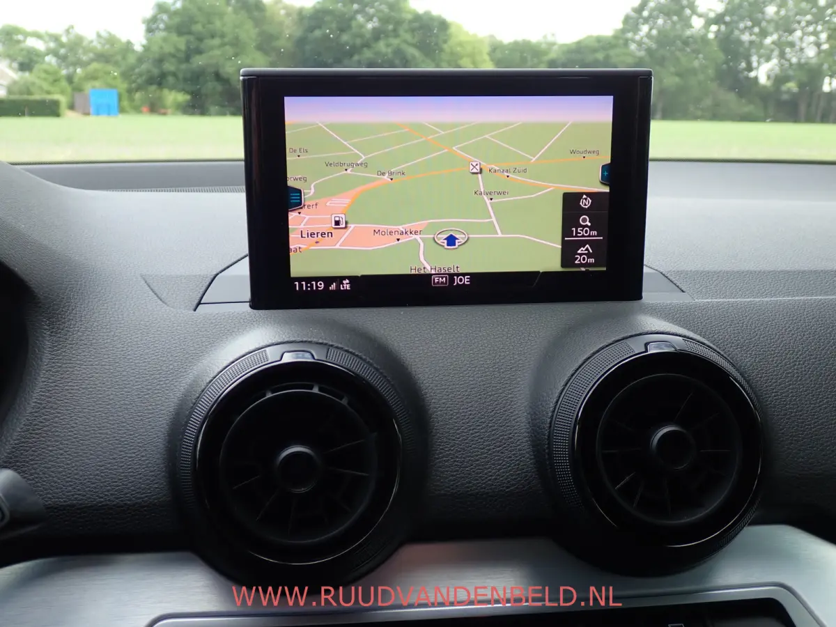 1.4 TFSI CoD Design Pro Line Plus 18" INCH / AIRCO / NAVI / BLUETOOTH