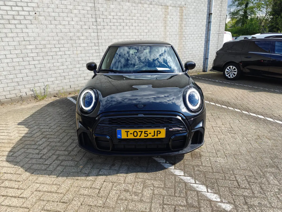 1.5 John Cooper Works | Apple Carplay / Android Auto | Navigatie | Climate Control