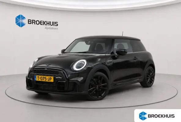 Mini 1.5 | JCW | Carplay | Navigatie | Climate Control JCW | Achterbank in delen neerklapbaar | Apple Carplay/Android Auto|telefoonintegratie premium | Buitenspiegels elektrisch inklapbaar