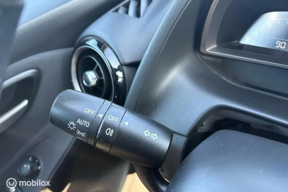 1.5 Skyactiv-G + | Navi|Airco|Dealer on.
