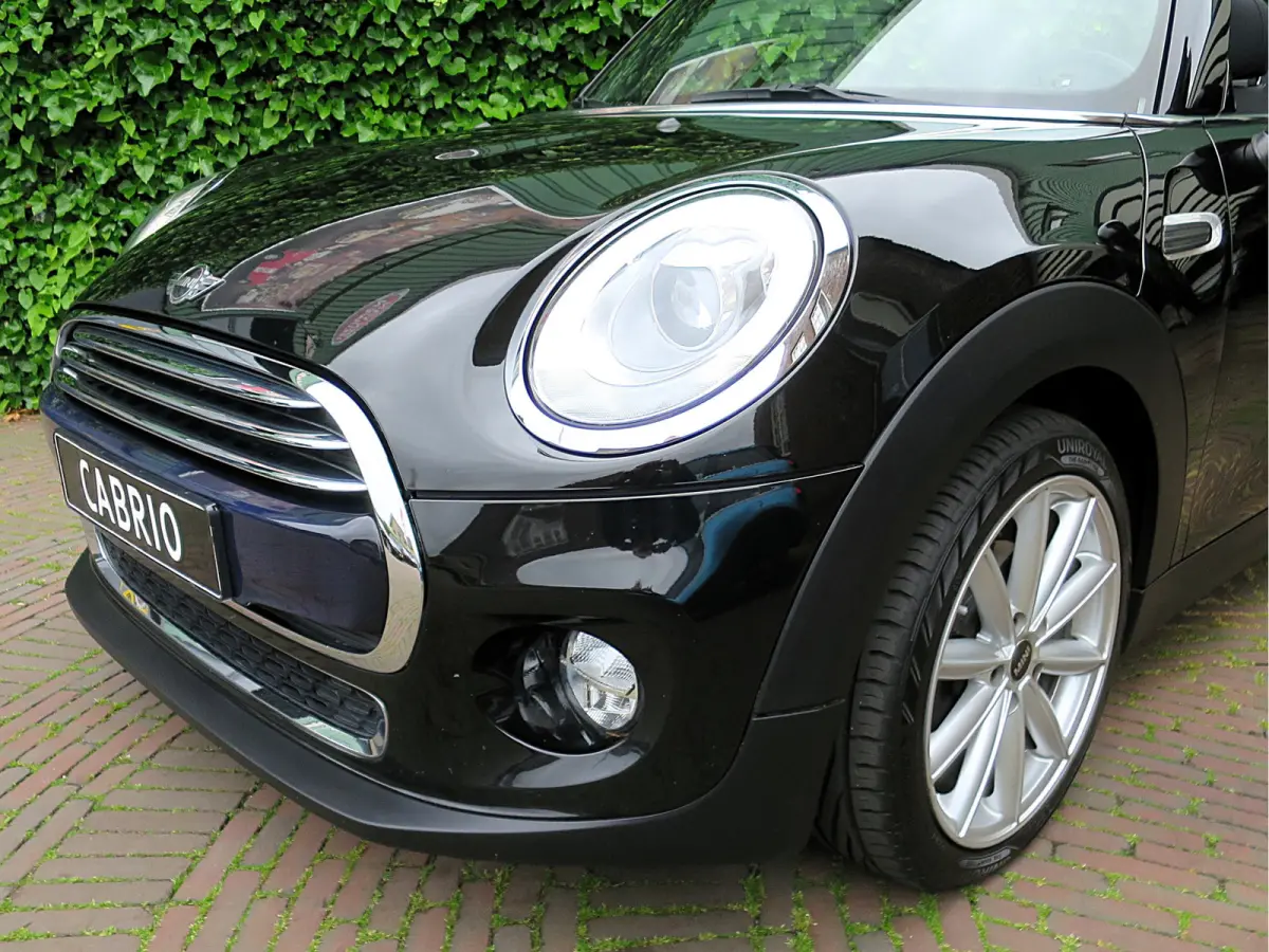 1.5 Chili F57 met Keyless, LED, Navi, BT en 17"