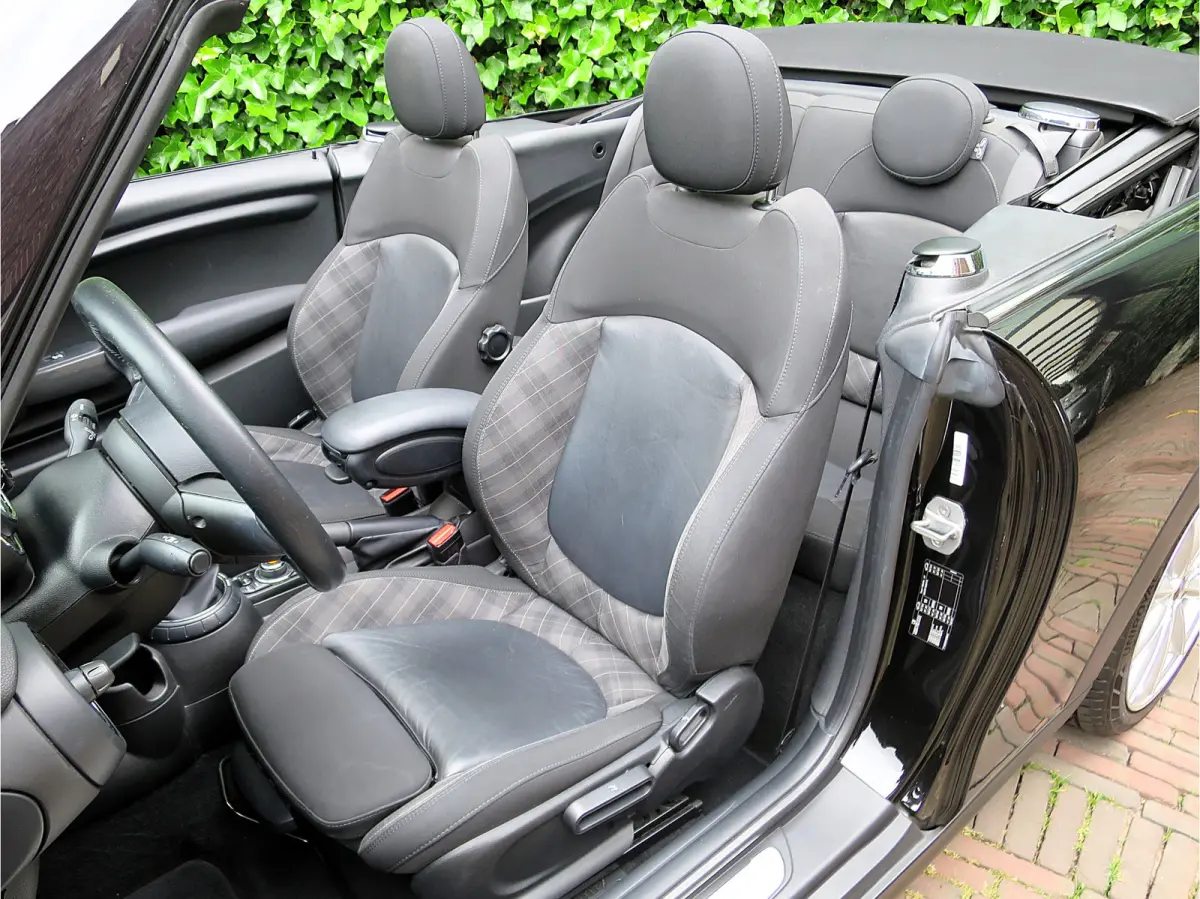 1.5 Chili F57 met Keyless, LED, Navi, BT en 17"