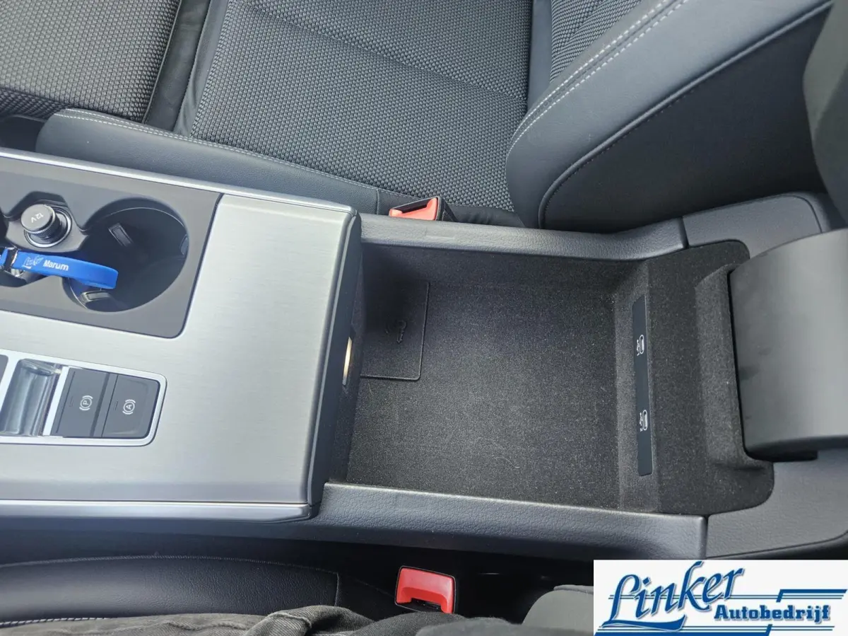 50 TFSI e quattro S edition NL-AUTO STOELVERW CAMERA