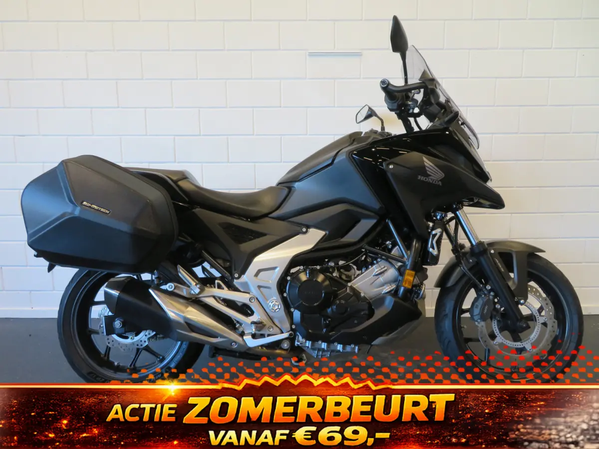 NC750XA NC HISTORIE KOFFERS!