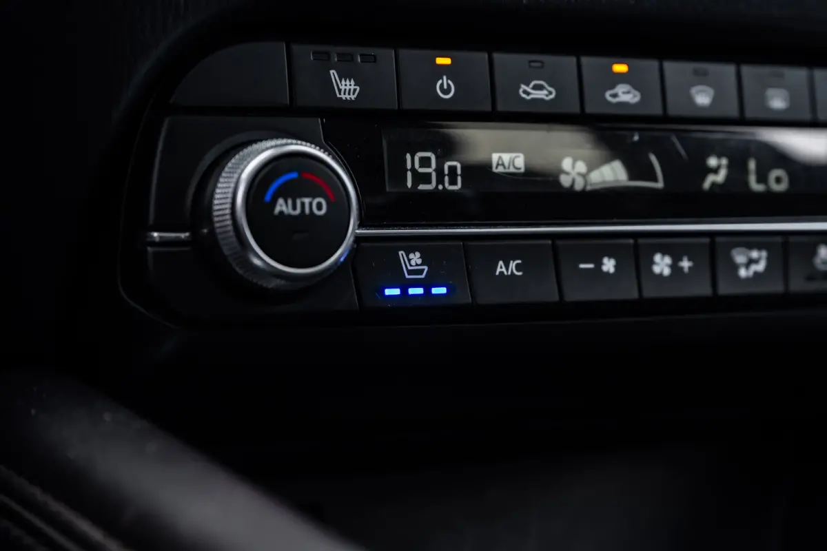 2.5 4WD SkyActiv-G 194 Signature 194Pk AUTO | Head-up Display | Trekhaak | Rondomzicht camera | Navigatie | Stoel/stuurverwarming | 19"LMV