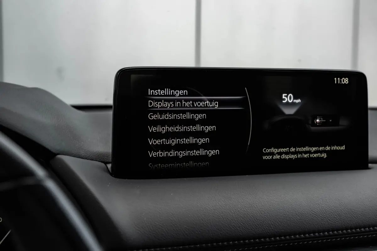 2.5 4WD SkyActiv-G 194 Signature 194Pk AUTO | Head-up Display | Trekhaak | Rondomzicht camera | Navigatie | Stoel/stuurverwarming | 19"LMV