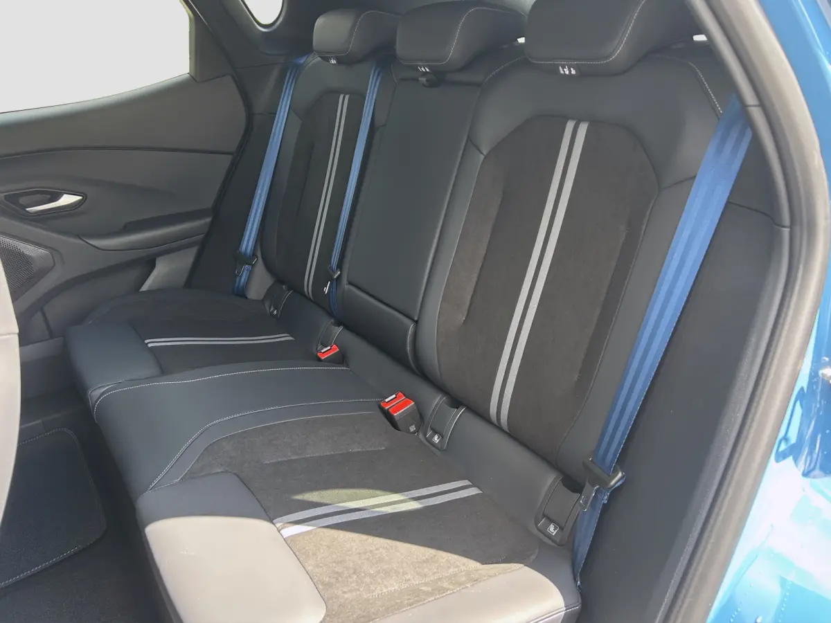 Collection Extended Range RWD | 360 Camera | Winterpack | Elektr. Stoelen Met Geheugen | CarPlay |